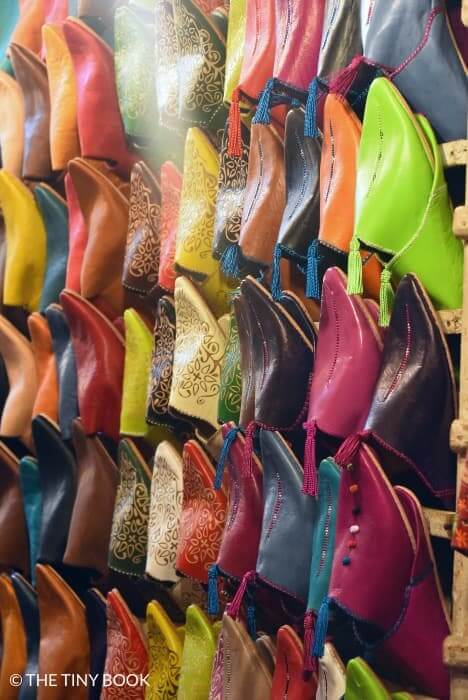 Genius Ideas to Spend One Fabulous Week In Morocco 55 One week in Morocco Leather shoes Marrakech souk