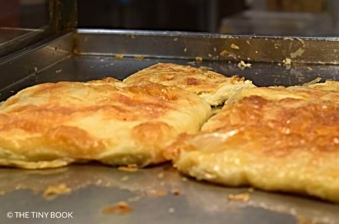 If you have 2 days in Heraklion, don't miss the bougatsa in Kirkor.