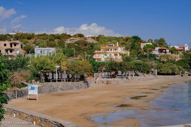 Stunning Beaches in East Crete (Lasithi Region): Complete Insider's Guide 23 Beaches in East Crete Ammoudara beach, Agios Nikolaos.
