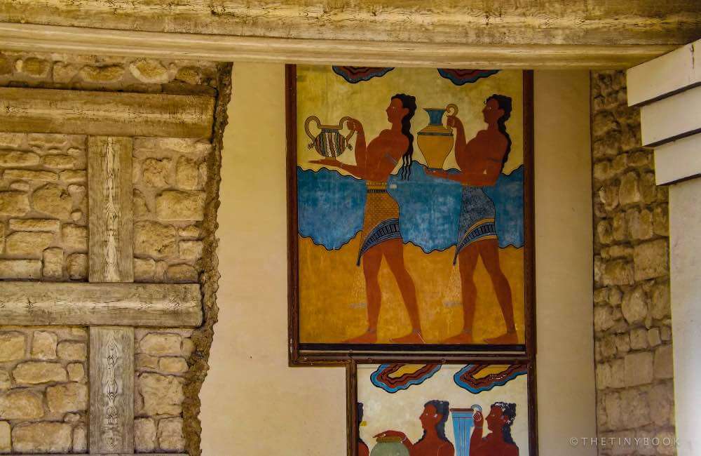 things to see in Knossos Palace Crete