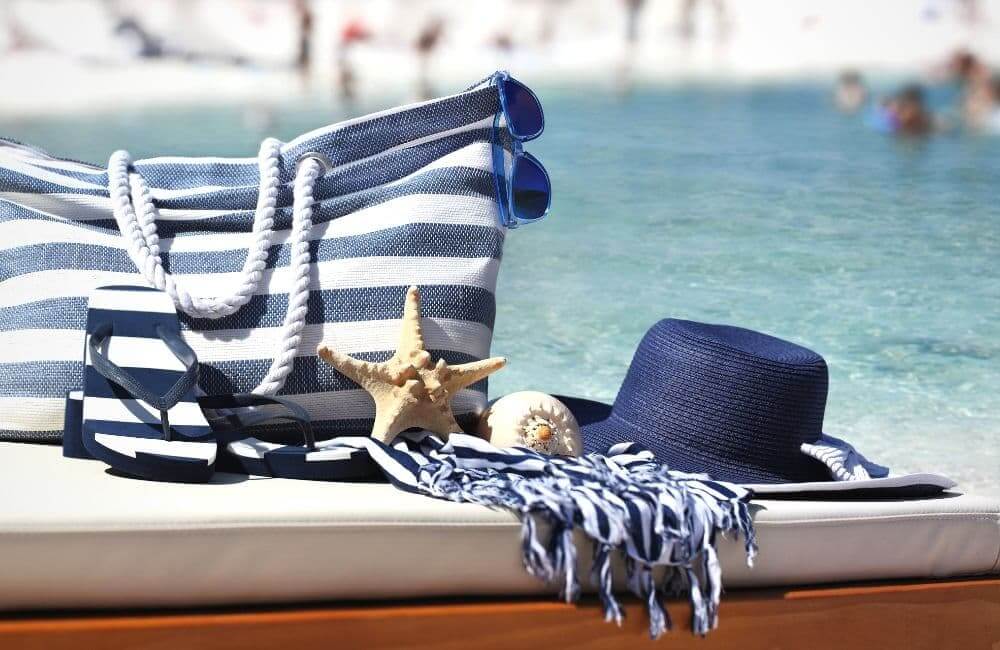 Crete Travel: What to Pack in your Beach Bag For Your Next Trip to the Island! 3 what to pack in your beach bag what to pack in your beach bag