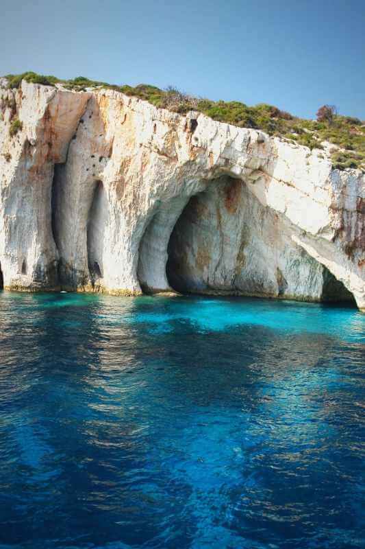 Discover the Beautiful Hidden Gems in Greece You Can Visit Right Now! 25 hidden gems in Greece hidden gems in Greece