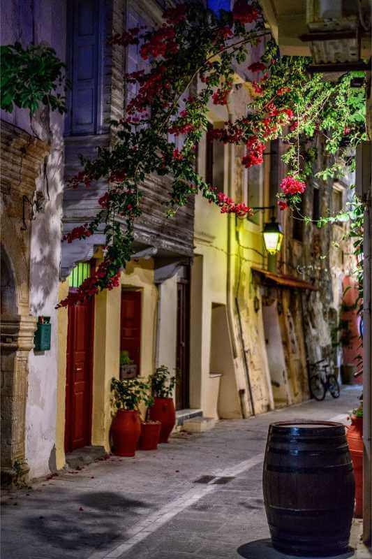 things to do in Rethymnon at night