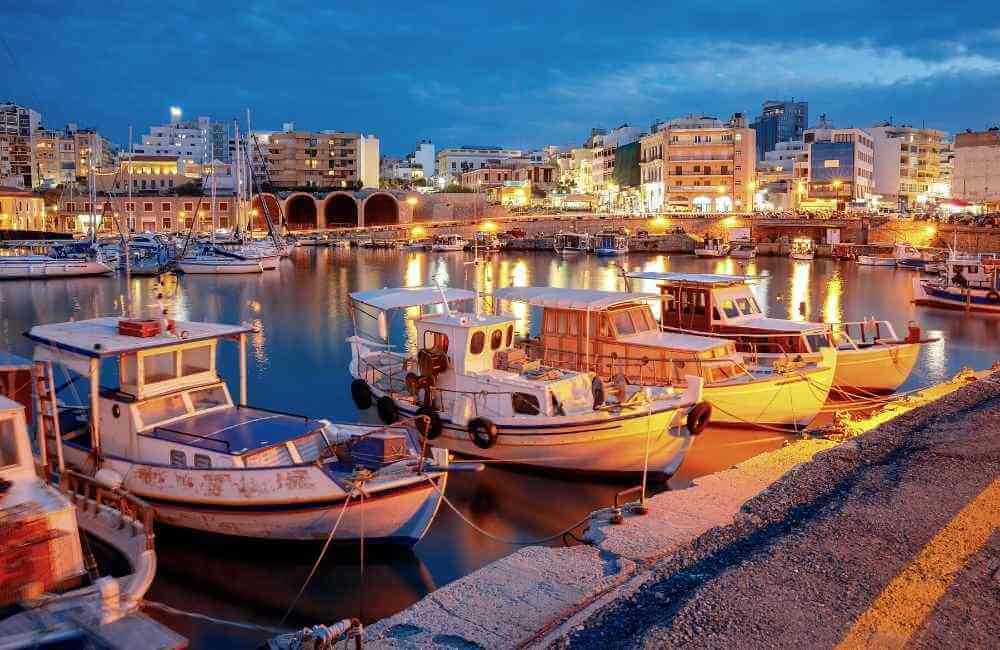 Airbnbs in Heraklion: Comfy and Convenient Vacation Homes in Crete 3 Airbnbs in Heraklion Airbnbs in Heraklion