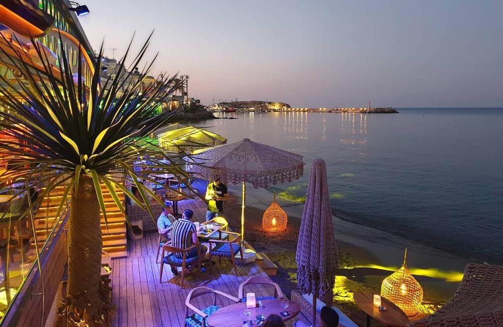Fabulous Beach Bars in Crete for Your Next Adventure on the Island! 7 best beach bars in Crete New York Beach Club Hersonissos