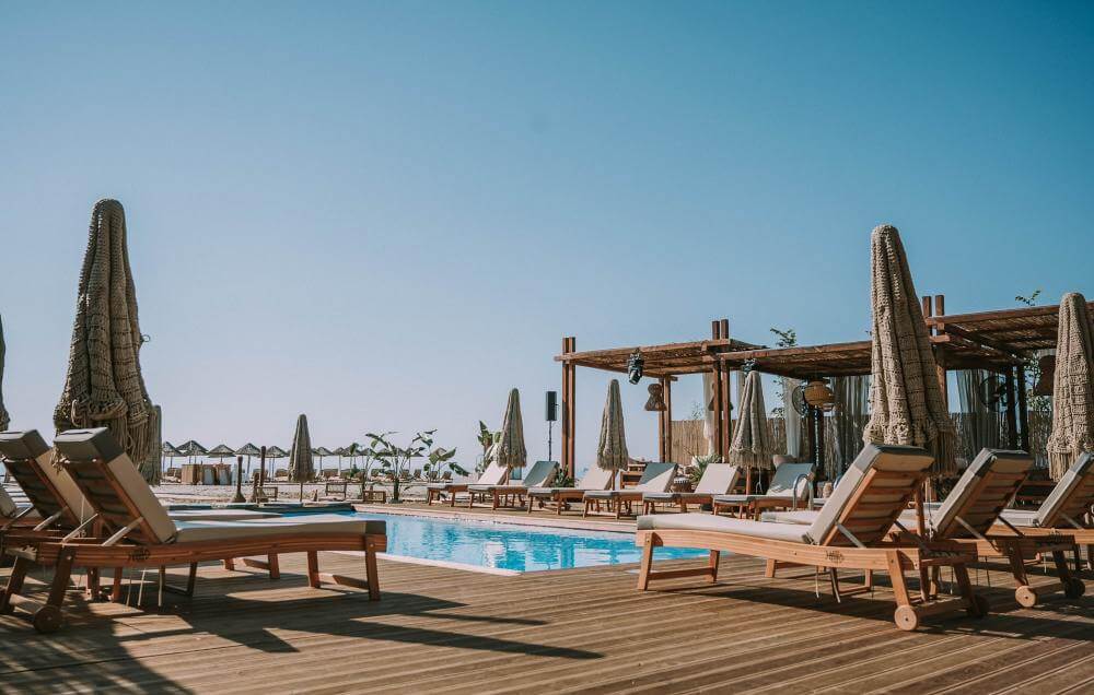 Fabulous Beach Bars in Crete for Your Next Adventure on the Island! 10 best beach bars in Crete best beach bars in Crete