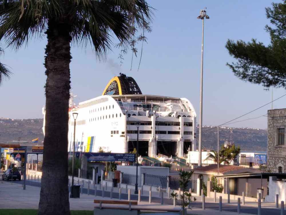 Chania or Rethymnon: Which Cretan City You Should Visit 3 Chania or Rethymnon Chania or Rethymnon