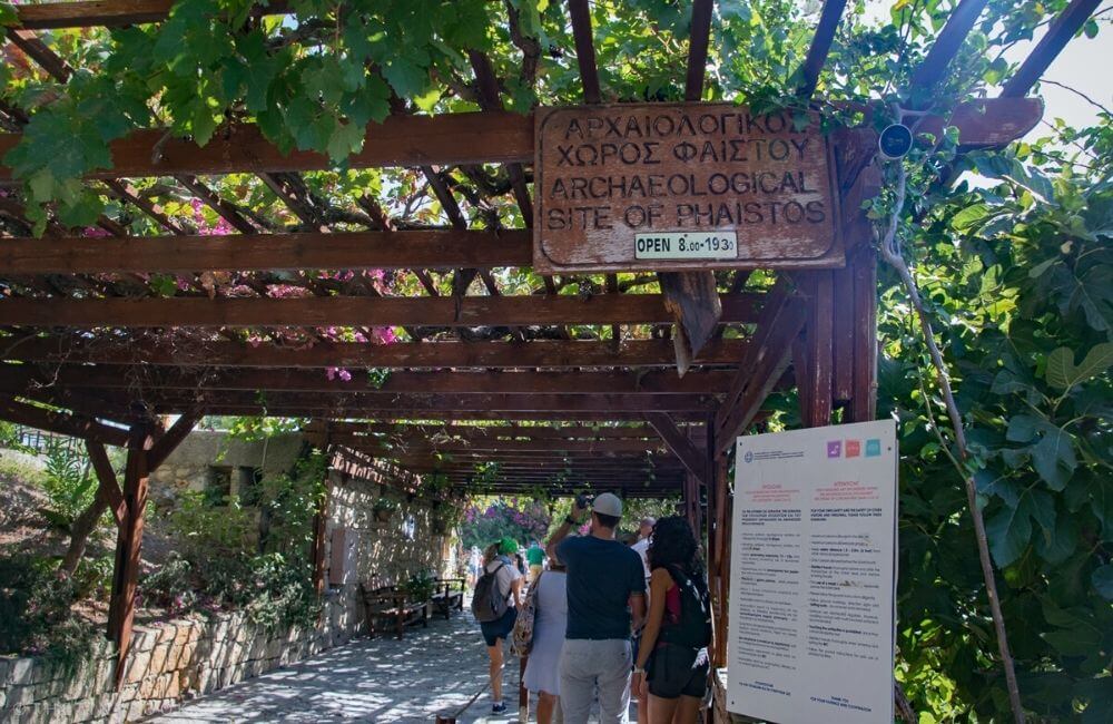 Crete or Naxos: Which Greek Island Should Be Your Next Stop? 7 crete or naxos crete or naxos