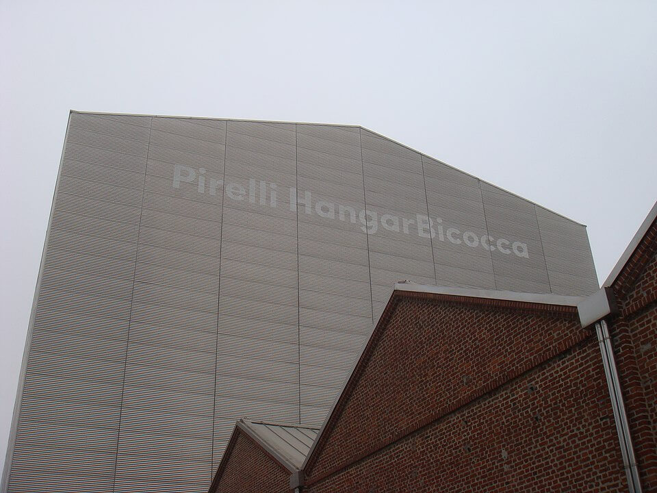 Pirelli HangarBicocca (Image by The42grabber - Opera propria, CC BY-SA 4.0, Commons Wikimedia).
