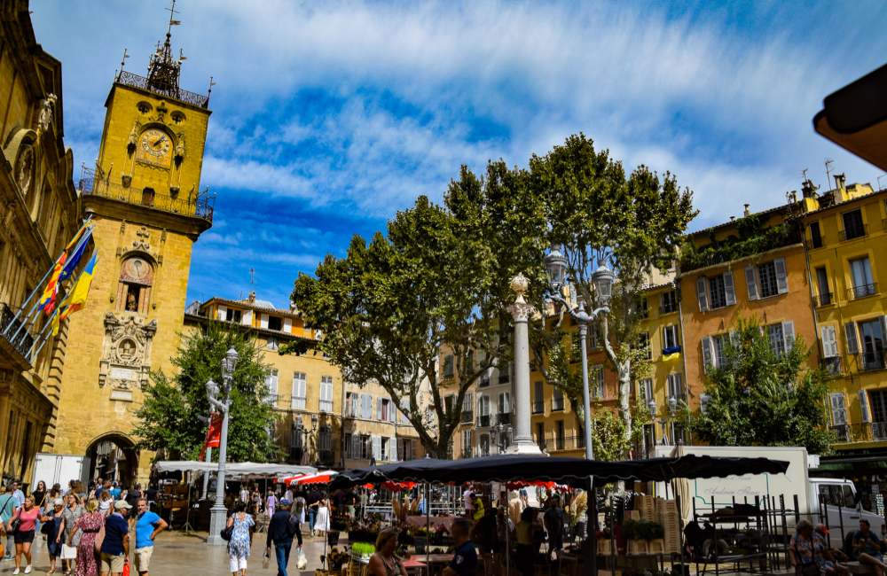 Calissons du Roy René in Aix-en-Provence: making a Provence treat