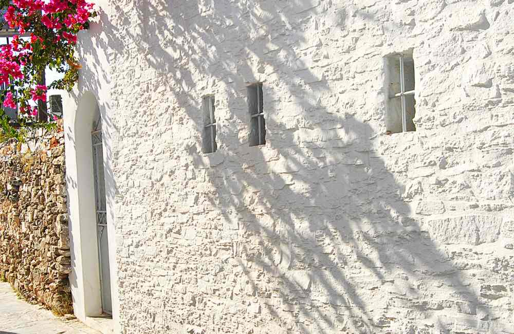Fantastic Things to Do in Sifnos, Greece 9 things to do in Sifnos things to do in Sifnos