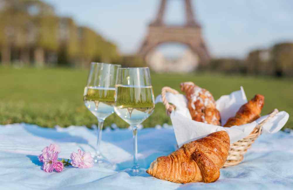 Food tours in Paris