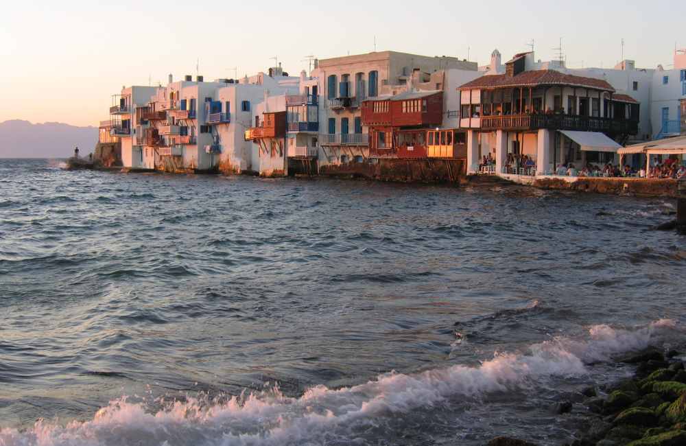 things to do in Mykonos with kids