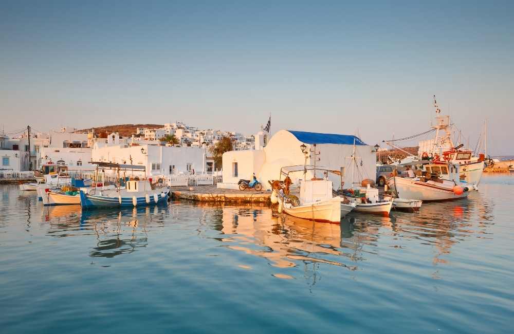 Unmissable Things to Do in Paros with Kids for a Perfect Greek Vacation! 20 things to do in Paros with kids things to do in Paros with kids