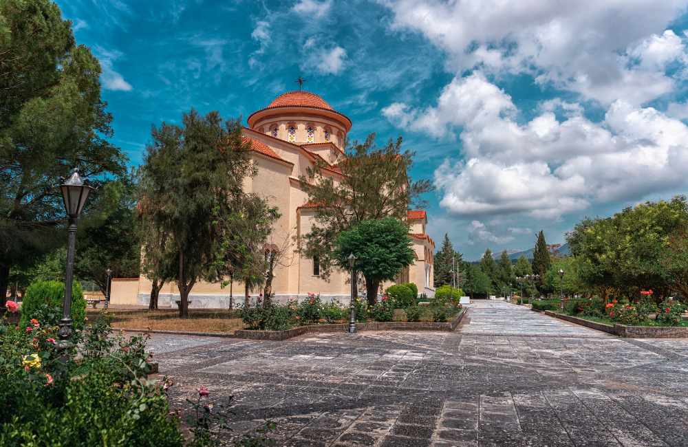 Fantastic Things to Do in Kefalonia with Kids for a Top Vacation in Greece! 31 kefalonia with kids kefalonia with kids