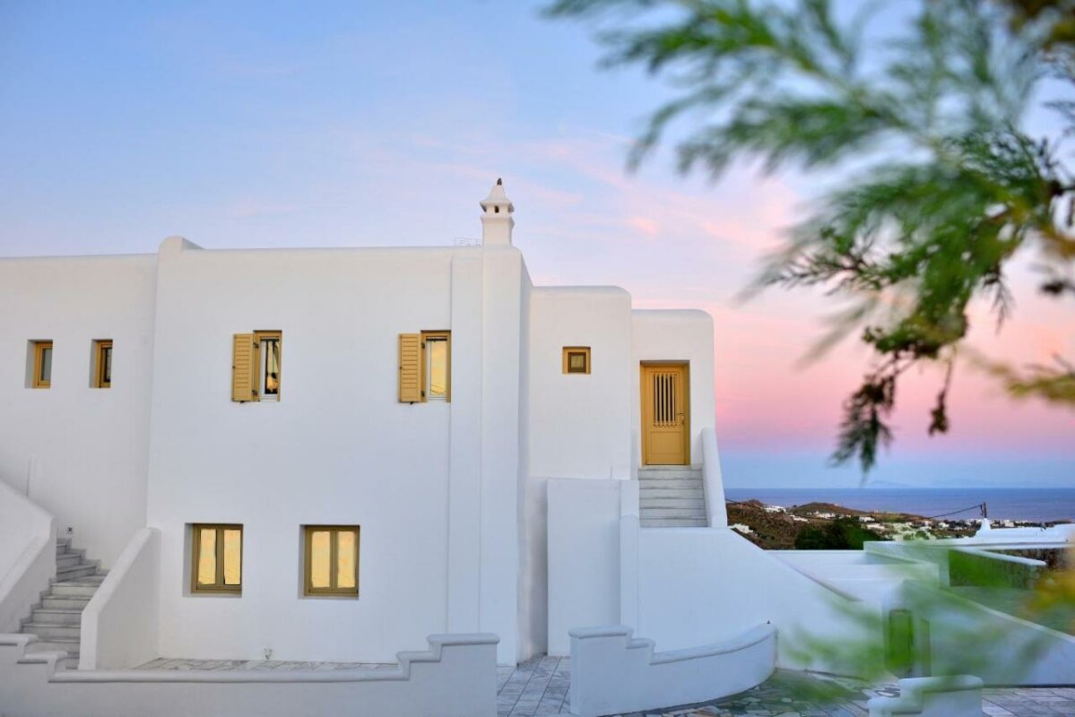 Coolest Vacation Homes in Mykonos That You Will Want to Book This Season! 11 Airbnbs in Mykonos Airbnbs in Mykonos