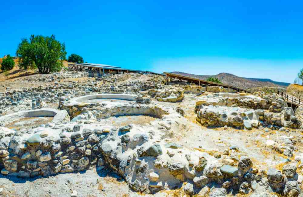 Secret Travel Tips to Cyprus That Nobody Tells You About! (+Places You Must See) 21 travel tips for Cyprus travel tips for Cyprus