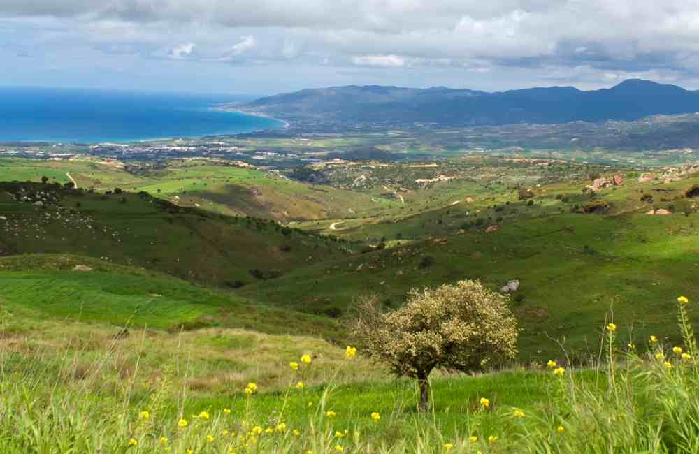 Secret Travel Tips to Cyprus That Nobody Tells You About! (+Places You Must See) 20 travel tips for Cyprus travel tips for Cyprus