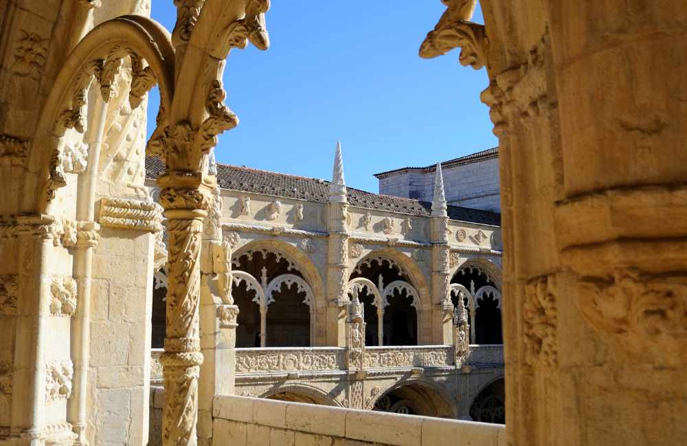 lisbon in winter
