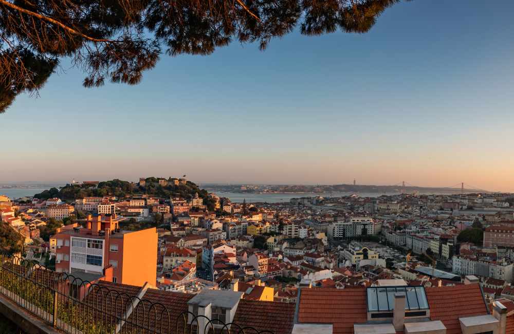 lisbon in winter