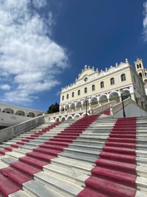Complete Guide to Island Hopping in Greece: Explore the Idyllic Greek Islands 19 Island Hopping in Greece Island Hopping in Greece
