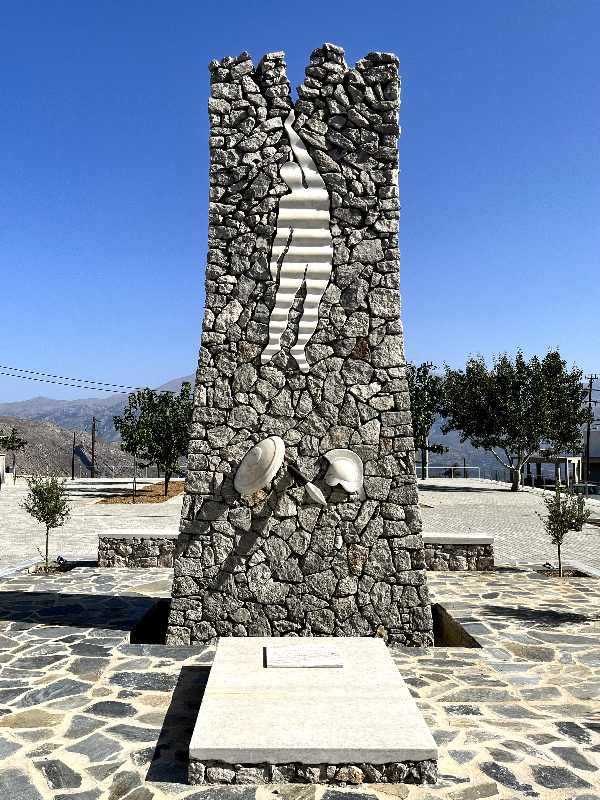 Statue, Melambes Village, Crete