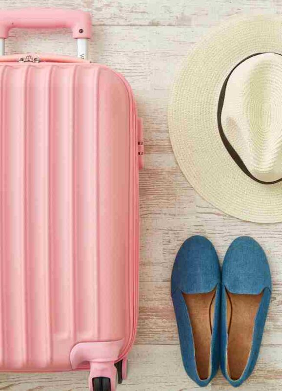Couples’ Getaway Packing List: What to Share, What to Bring (+ Printable) 3 COUPLE PACKING LIST COUPLE PACKING LIST