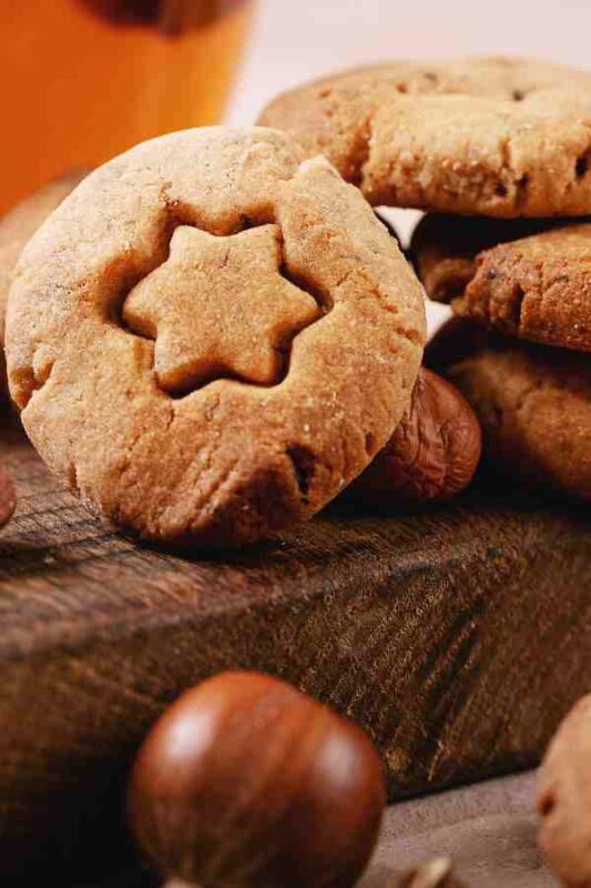 25 Easy Christmas Cookies: Recipes You'll Love to Bake! 12 christmas cookies christmas cookies