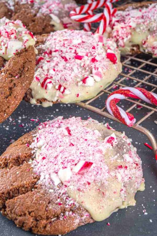 25 Easy Christmas Cookies: Recipes You'll Love to Bake! 25 christmas cookies christmas cookies