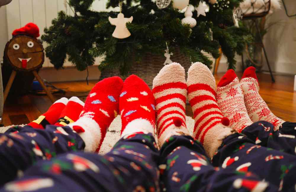 Fun & Festive Outfit Ideas: Crazy Holiday Touches for Your Christmas Look (For Every Family Member) 17 festive outfit ideas festive outfit ideas