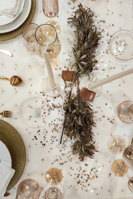13 Natural & Rustic Christmas Decor Ideas 9 Rustic Christmas Decor Ideas Rustic Christmas Decor Ideas