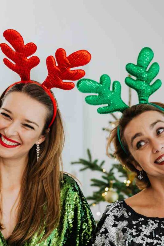 Fun & Festive Outfit Ideas: Crazy Holiday Touches for Your Christmas Look (For Every Family Member) 16 festive outfit ideas festive outfit ideas
