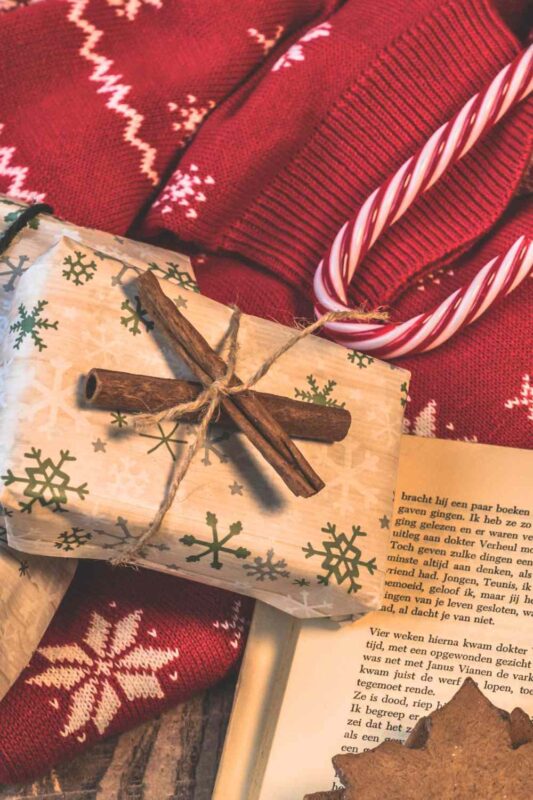 Easy Homemade Gifts Everyone Actually Loves 13 easy homemade gifts easy homemade gifts