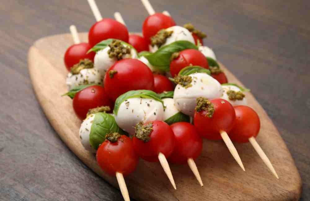 7 Christmas Appetizers You Can Make in 10 Minutes 3 christmas appetizers christmas appetizers