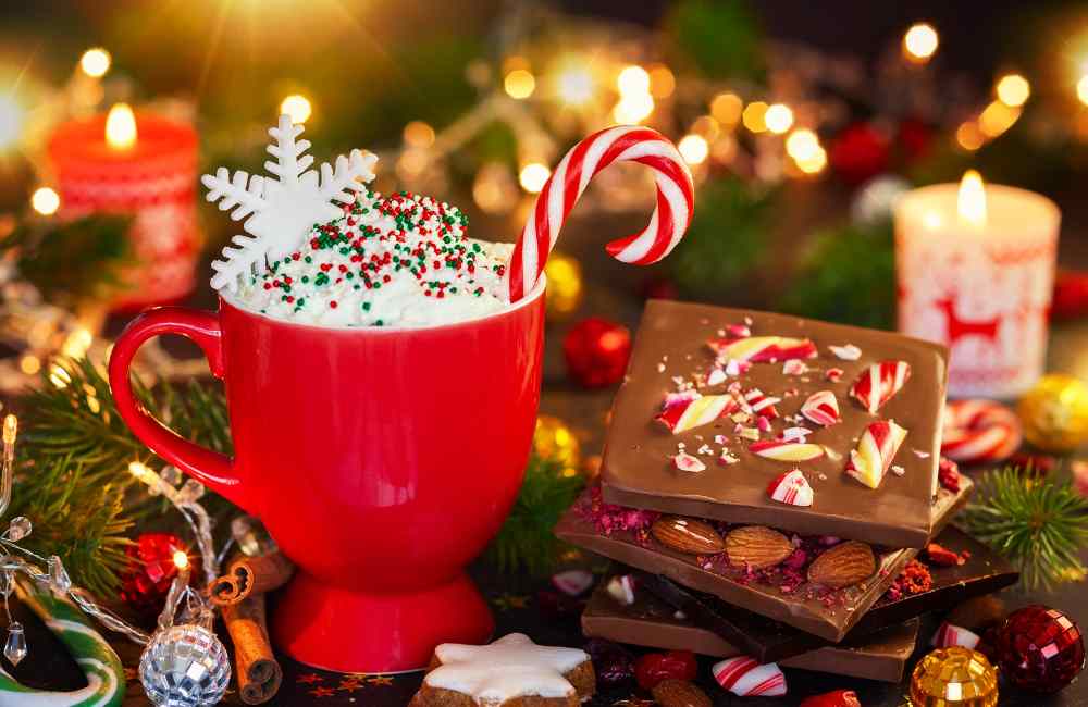 10 Small Holiday Traditions That Make a Big Impact 12 holiday traditions holiday traditions