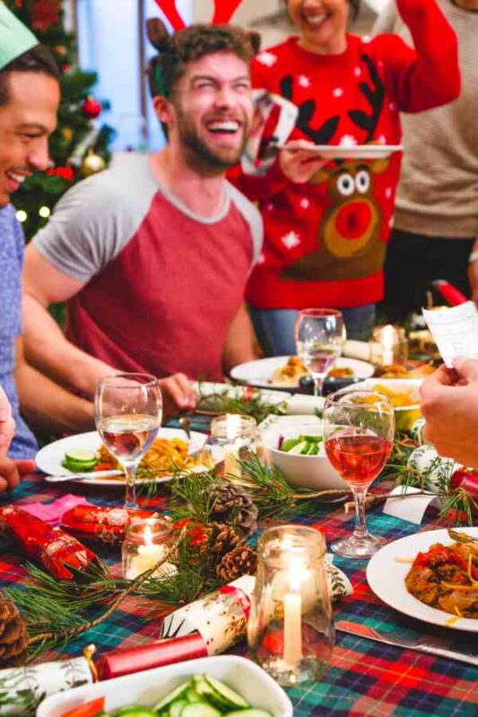 35 Magical Christmas Traditions from Around the World (That You Can Start This Year) 10 christmas traditions christmas traditions