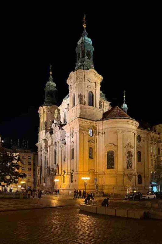 Amazing Things to Do At Christmas in Prague 8 christmas in prague christmas in prague