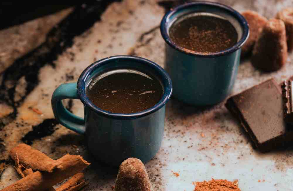 15 Christmas Hot Chocolate Recipes (Cozy, Easy & Totally Irresistible) 6 hot chocolate recipes hot chocolate recipes
