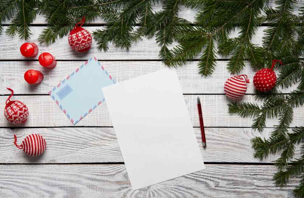 10 Small Holiday Traditions That Make a Big Impact 7 holiday traditions holiday traditions