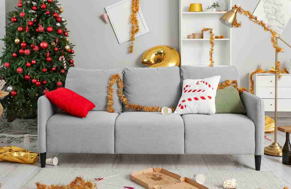 Hosting New Year’s Eve Party: Simple Ideas for a Beautiful Celebration 18 hosting new year's eve party hosting new year's eve party